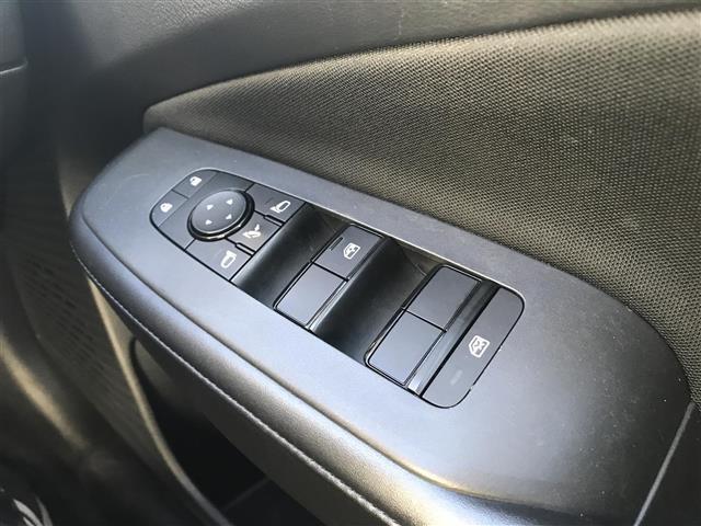 ノート Ｘ　ＦＯＵＲ　純正ナビ／フルセグＴＶ／Ｂｌｕｅｔｏｏｔｈ／全周囲カメラ／デジタルインナーミラー／プロパイロット／エマージェンシーブレーキ／レーンキープアシスト／レーダークルーズコントロール／プッシュスタート（15枚目）