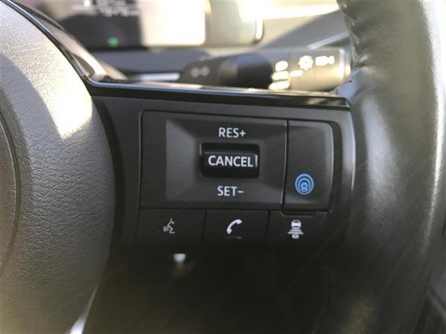 ノート Ｘ　ＦＯＵＲ　純正ナビ／フルセグＴＶ／Ｂｌｕｅｔｏｏｔｈ／全周囲カメラ／デジタルインナーミラー／プロパイロット／エマージェンシーブレーキ／レーンキープアシスト／レーダークルーズコントロール／プッシュスタート（12枚目）