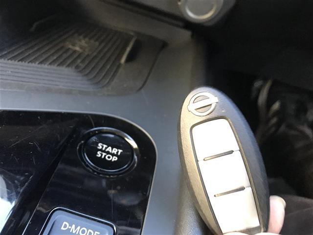 ノート Ｘ　ＦＯＵＲ　純正ナビ／フルセグＴＶ／Ｂｌｕｅｔｏｏｔｈ／全周囲カメラ／デジタルインナーミラー／プロパイロット／エマージェンシーブレーキ／レーンキープアシスト／レーダークルーズコントロール／プッシュスタート（14枚目）