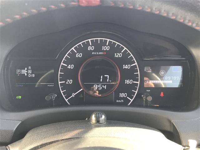 ノート ｅ－パワー　ニスモ　ローダウン／エアロパーツ／純正ナビ／フルセグＴＶ／Ｂｌｕｅｔｏｏｔｈ／全周囲カメラ／デジタルインナーミラー／ドライブレコーダー／エマージェンシーブレーキ／コーナーセンサー／レーンキープアシス（8枚目）