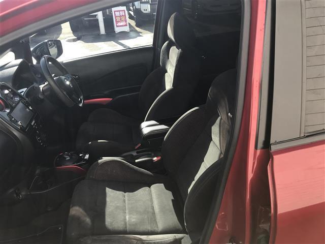 ノート ｅ－パワー　ニスモ　ローダウン／エアロパーツ／純正ナビ／フルセグＴＶ／Ｂｌｕｅｔｏｏｔｈ／全周囲カメラ／デジタルインナーミラー／ドライブレコーダー／エマージェンシーブレーキ／コーナーセンサー／レーンキープアシス（34枚目）