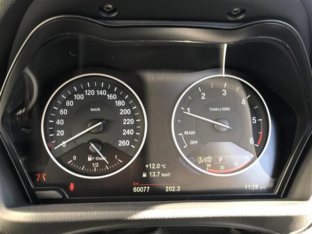 Ｘ１ ｘＤｒｉｖｅ　１８ｄ　純正ナビ／Ｂｌｕｅｔｏｏｔｈ、ＵＳＢ、ＤＶＤ、ＣＤ／バックカメラ／ドライブレコーダー／純正フロアマット／パーキングアシスト／レーンアシスト／オートライト／ＬＥＤヘッドライト（6枚目）