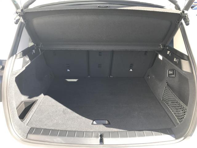 Ｘ１ ｘＤｒｉｖｅ　１８ｄ　純正ナビ／Ｂｌｕｅｔｏｏｔｈ、ＵＳＢ、ＤＶＤ、ＣＤ／バックカメラ／ドライブレコーダー／純正フロアマット／パーキングアシスト／レーンアシスト／オートライト／ＬＥＤヘッドライト（32枚目）