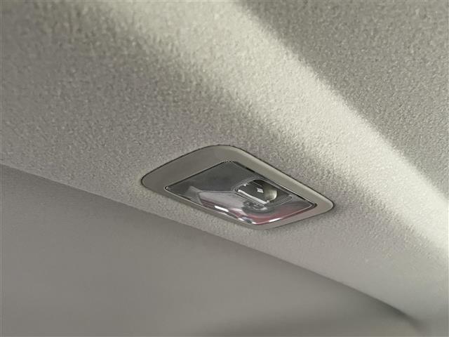 パジェロミニ VR-S 社外HDDナビ/TV/DVD/ターボ/キーレス/ツートンカラー/切り替え4WD/パワーステアリング/パワーウインドウ/エアコン/ドアバイザー/フロアマット/エアバック(17枚目)