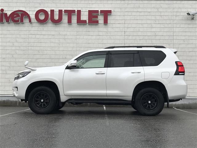 ランドクルーザープラド TX Lパッケージ サンルーフ/フリップダウンモニター/純正AW冬タイヤ車載/アルパイン9型ナビ/フルセグTV/Bluetooth/バックカメラ/プリクラッシュセーフティ/クリアランスソナー/レーンキープアシスト(22枚目)