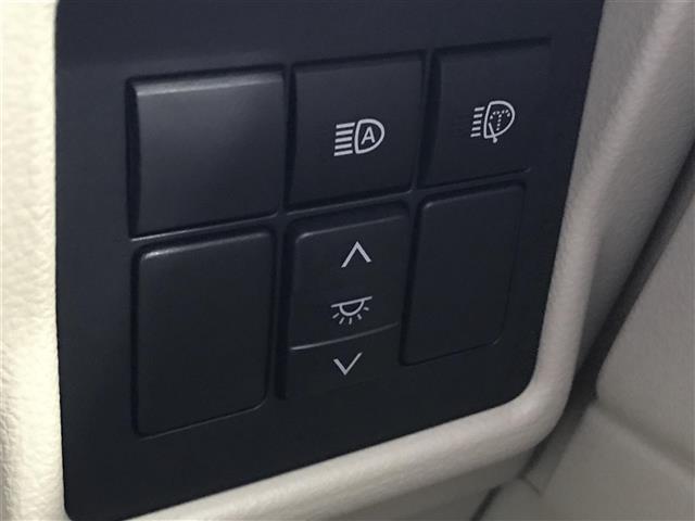 ランドクルーザープラド TX Lパッケージ サンルーフ/フリップダウンモニター/純正AW冬タイヤ車載/アルパイン9型ナビ/フルセグTV/Bluetooth/バックカメラ/プリクラッシュセーフティ/クリアランスソナー/レーンキープアシスト(32枚目)