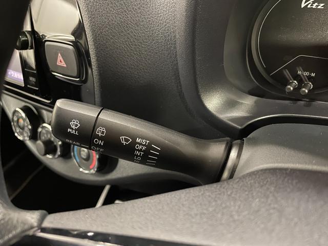 1.0F スマートスタイル 純正ナビ/TV/衝突軽減ブレーキ/ハイビームアシスト/ビルトインETC/バックカメラ/スマートキー/プッシュスタート/純正フロアマット/ドアバイザー/電動格納ミラー(32枚目)