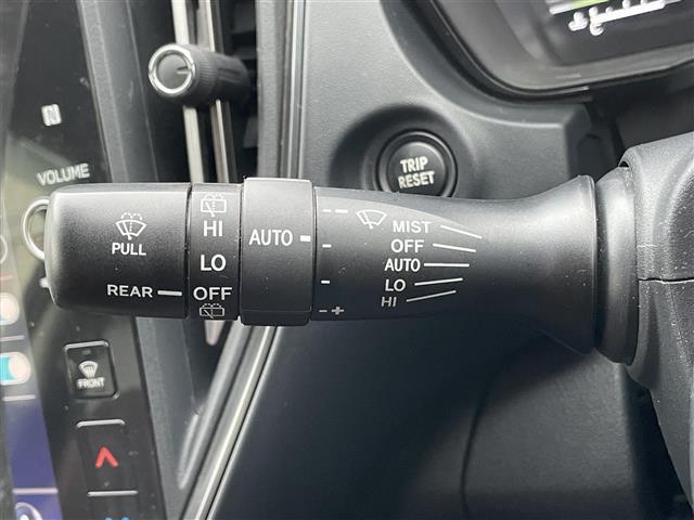 レヴォーグ ＳＴＩスポーツ　ＥＸ　アイサイトＸ　純正１１．６型ナビ　クルーズコントロール　バックモニター　フロント・サイドカメラ　ＳＴＩサイド・リヤエアロ　赤革シート　前席パワーシート　全席シートヒーター　ＬＥＤ　純正１８ＡＷ　ＥＴＣ（31枚目）