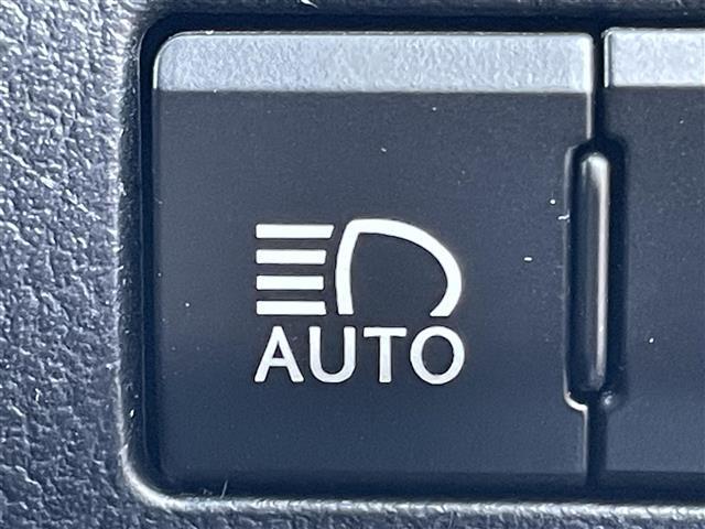 RX RX450h バージョンL パノラマサンルーフ モデリスタフルエアロ 純正ナビ 3眼LEDヘッドライト パノラミックビューモニター 茶革シート 前席パワーシート 全席シートヒーター 純正フロアマット ヘッドアップディスプレイ(24枚目)