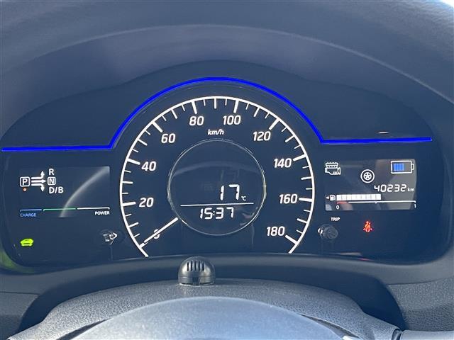 ノート e-パワー X 純正SDナビ フルセグ Bluetooth 前方ドライブレコーダー 前後コーナーセンサー ヒーターミラ パワーステアリング LEDヘッドライト 純正フロアマット 電動格納ミラー ステアリングスイッチ(4枚目)