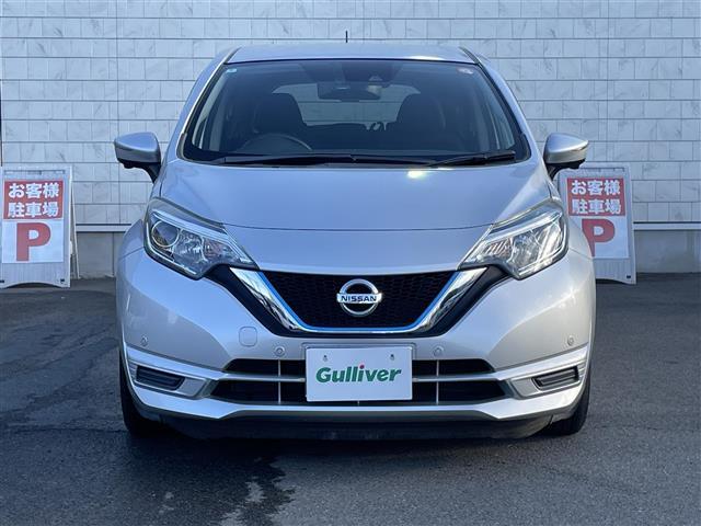 ノート e-パワー X 純正SDナビ フルセグ Bluetooth 前方ドライブレコーダー 前後コーナーセンサー ヒーターミラ パワーステアリング LEDヘッドライト 純正フロアマット 電動格納ミラー ステアリングスイッチ(17枚目)