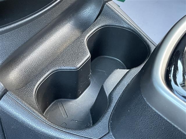 ノート e-パワー X 純正SDナビ フルセグ Bluetooth 前方ドライブレコーダー 前後コーナーセンサー ヒーターミラ パワーステアリング LEDヘッドライト 純正フロアマット 電動格納ミラー ステアリングスイッチ(28枚目)