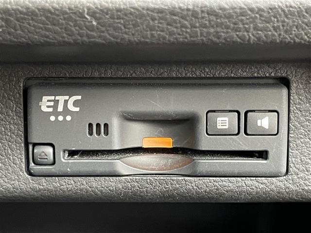 クロスビー ハイブリッドＭＺ　７型ＳＤナビ　フルセグ　ワンオーナー　全周囲カメラ　前後ドラレコ　前席シートヒーター　ダウンヒルアシストコントロール　ＬＥＤヘッドライト　パドルシフト　純正フロアマット　純正ビルトインＥＴＣ　ＡＨＢ（10枚目）