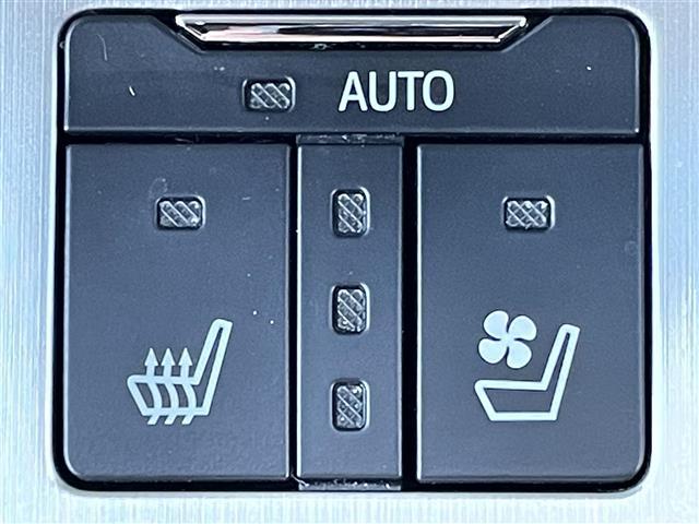 ランドクルーザー ZX ワンオーナー サンルーフ 純正SDナビ モデリスタフルエアロ 全周囲カメラ 茶レザーシート 前席エアシート 全席シートヒーター 前席パワーシート BSM ステアリングヒーター 純正ヘッドレストモニター(13枚目)