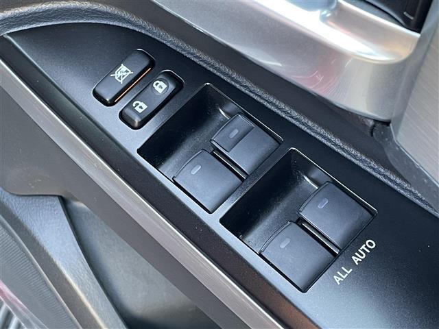 ランドクルーザー ZX ワンオーナー サンルーフ 純正SDナビ モデリスタフルエアロ 全周囲カメラ 茶レザーシート 前席エアシート 全席シートヒーター 前席パワーシート BSM ステアリングヒーター 純正ヘッドレストモニター(21枚目)