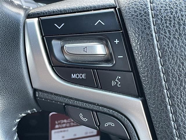 ランドクルーザー ZX ワンオーナー サンルーフ 純正SDナビ モデリスタフルエアロ 全周囲カメラ 茶レザーシート 前席エアシート 全席シートヒーター 前席パワーシート BSM ステアリングヒーター 純正ヘッドレストモニター(24枚目)