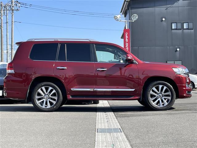 ランドクルーザー ZX ワンオーナー サンルーフ 純正SDナビ モデリスタフルエアロ 全周囲カメラ 茶レザーシート 前席エアシート 全席シートヒーター 前席パワーシート BSM ステアリングヒーター 純正ヘッドレストモニター(41枚目)