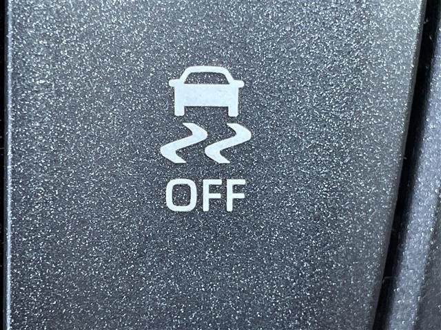 クラウンクロスオーバー Gアドバンスド・レザーパッケージ モデリスタフルエアロ 純正11型メモリーナビ 全周囲カメラ フルセグ Miracast 白レザーシート 前席エアシート 前席シートヒーター 白内装 前席パワーシート 4眼LEDヘッドライト BSM(12枚目)