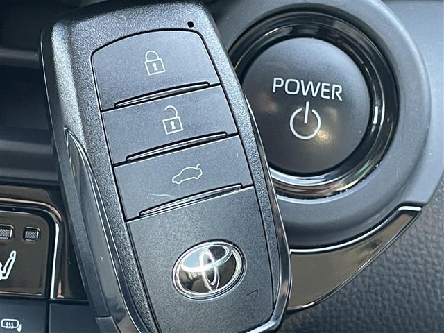 クラウンクロスオーバー Gアドバンスド・レザーパッケージ モデリスタフルエアロ 純正11型メモリーナビ 全周囲カメラ フルセグ Miracast 白レザーシート 前席エアシート 前席シートヒーター 白内装 前席パワーシート 4眼LEDヘッドライト BSM(13枚目)