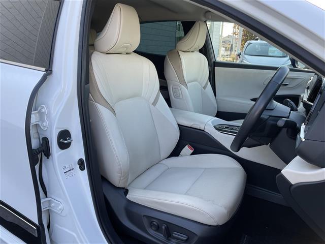 クラウンクロスオーバー Gアドバンスド・レザーパッケージ モデリスタフルエアロ 純正11型メモリーナビ 全周囲カメラ フルセグ Miracast 白レザーシート 前席エアシート 前席シートヒーター 白内装 前席パワーシート 4眼LEDヘッドライト BSM(14枚目)