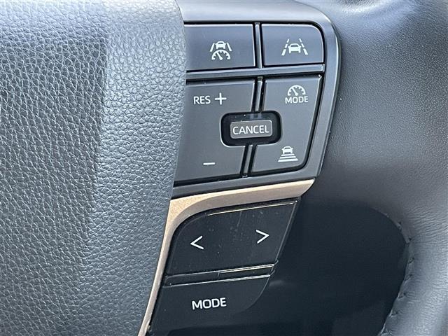 クラウンクロスオーバー Gアドバンスド・レザーパッケージ モデリスタフルエアロ 純正11型メモリーナビ 全周囲カメラ フルセグ Miracast 白レザーシート 前席エアシート 前席シートヒーター 白内装 前席パワーシート 4眼LEDヘッドライト BSM(25枚目)