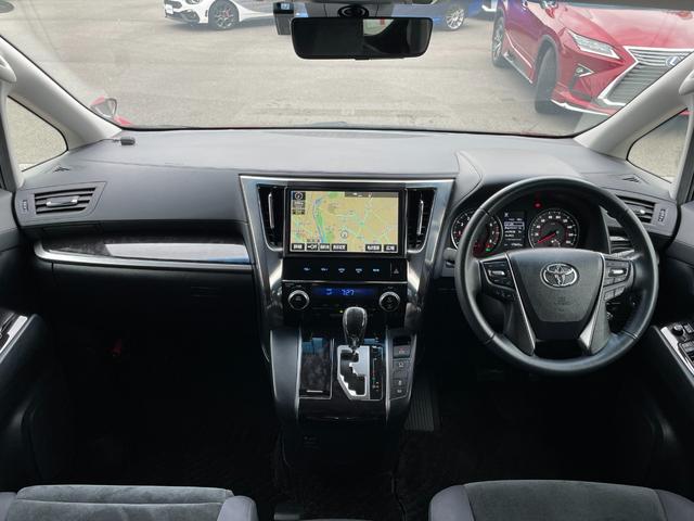 ヴェルファイア ２．５Ｚ　Ａエディション　ワンオーナー　純正１２．１インチフリップダウンモニター　純正９インチナビ　フルセグ　バックカメラ　純正前方ドラレコ　スマートキー２本　純正１８インチアルミホイール　純正フロアマット　パーキングソナー（3枚目）