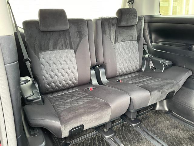 ヴェルファイア ２．５Ｚ　Ａエディション　ワンオーナー　純正１２．１インチフリップダウンモニター　純正９インチナビ　フルセグ　バックカメラ　純正前方ドラレコ　スマートキー２本　純正１８インチアルミホイール　純正フロアマット　パーキングソナー（16枚目）