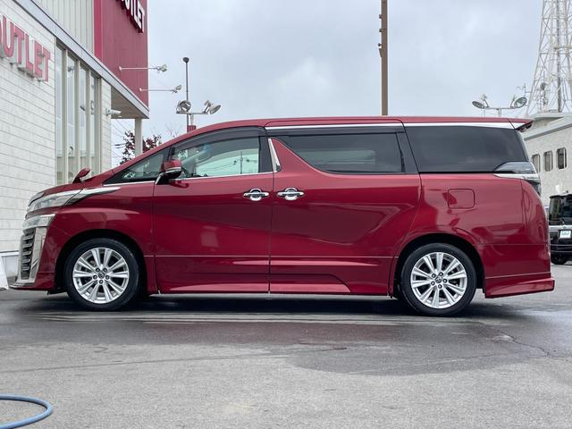 ヴェルファイア ２．５Ｚ　Ａエディション　ワンオーナー　純正１２．１インチフリップダウンモニター　純正９インチナビ　フルセグ　バックカメラ　純正前方ドラレコ　スマートキー２本　純正１８インチアルミホイール　純正フロアマット　パーキングソナー（19枚目）