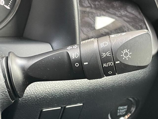 ヴェルファイア ２．５Ｚ　Ａエディション　ワンオーナー　純正１２．１インチフリップダウンモニター　純正９インチナビ　フルセグ　バックカメラ　純正前方ドラレコ　スマートキー２本　純正１８インチアルミホイール　純正フロアマット　パーキングソナー（23枚目）