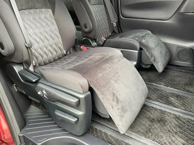 ヴェルファイア ２．５Ｚ　Ａエディション　ワンオーナー　純正１２．１インチフリップダウンモニター　純正９インチナビ　フルセグ　バックカメラ　純正前方ドラレコ　スマートキー２本　純正１８インチアルミホイール　純正フロアマット　パーキングソナー（32枚目）