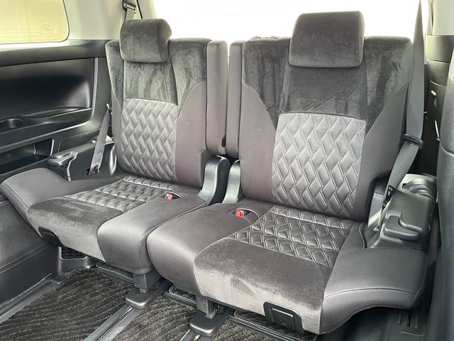 ヴェルファイア ２．５Ｚ　Ａエディション　ワンオーナー　純正１２．１インチフリップダウンモニター　純正９インチナビ　フルセグ　バックカメラ　純正前方ドラレコ　スマートキー２本　純正１８インチアルミホイール　純正フロアマット　パーキングソナー（35枚目）