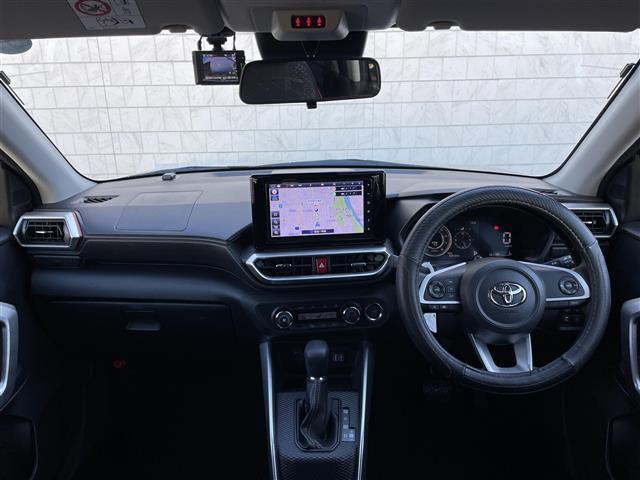 ライズ Ｇ　純正９インチナビ　バックカメラ　衝突軽減ブレーキ　コーナーセンサー　前後ドライブレコーダー　ＥＴＣ　前席シートヒーター　ＬＥＤヘッドライト　Ｂｌｕｅｔｏｏｔｈ　ＨＤＭＩ　ＵＳＢ　ＳＤ　スマートキー（3枚目）