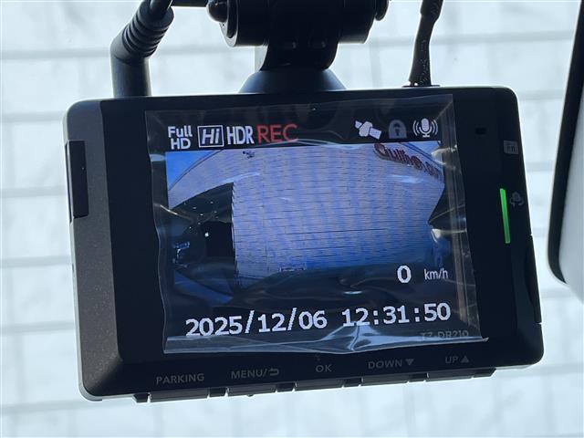 ライズ Ｇ　純正９インチナビ　バックカメラ　衝突軽減ブレーキ　コーナーセンサー　前後ドライブレコーダー　ＥＴＣ　前席シートヒーター　ＬＥＤヘッドライト　Ｂｌｕｅｔｏｏｔｈ　ＨＤＭＩ　ＵＳＢ　ＳＤ　スマートキー（9枚目）