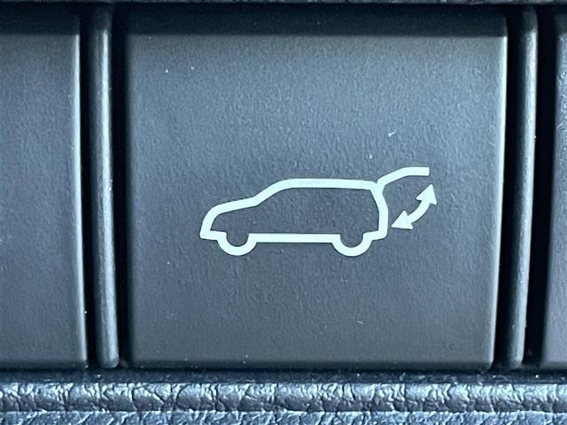 ＬＢＸ クール　メーカー純正ナビ　バックカメラ　Ｂｌｕｅｔｏｏｔｈ　フルセグＴＶ　ヘッドアップディスプレイ　シートメモリー　前席シートヒーター　ハンドルヒーター　パドルシフト　ＥＴＣ２．０　ＬＥＤヘッドライト　フォグ（10枚目）