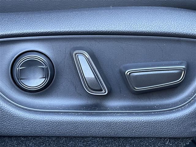 ＬＢＸ クール　メーカー純正ナビ　バックカメラ　Ｂｌｕｅｔｏｏｔｈ　フルセグＴＶ　ヘッドアップディスプレイ　シートメモリー　前席シートヒーター　ハンドルヒーター　パドルシフト　ＥＴＣ２．０　ＬＥＤヘッドライト　フォグ（27枚目）