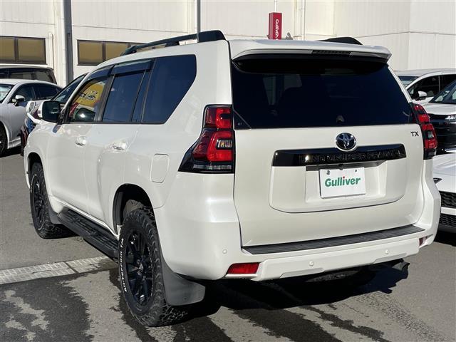 ランドクルーザープラド ＴＸ　Ｌパッケージ　７０ｔｈアニバーサリーリミテッド　純正９インチナビ　フルセグ　ＨＤＭＩ　Ｂｌｕｅｔｏｏｔｈ　フロント・バックカメラ　ホワイトレタータイヤ　前後ドライブレコーダー　スマートキー２本　シートエアコン　茶革　衝突軽減ブレーキ　レーンアシスト（19枚目）