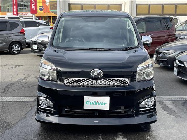 ヴォクシー ＺＳ　煌　純正７インチワイドナビ　バックカメラ　フリップダウンモニター　両側電動スライドドア　パドルシフト　ＨＩＤヘッドライト　ＨＩＤフォグランプ　ＥＴＣ　Ｂｌｕｅｔｏｏｔｈ　フルセグ　ミュージックサーバー（18枚目）