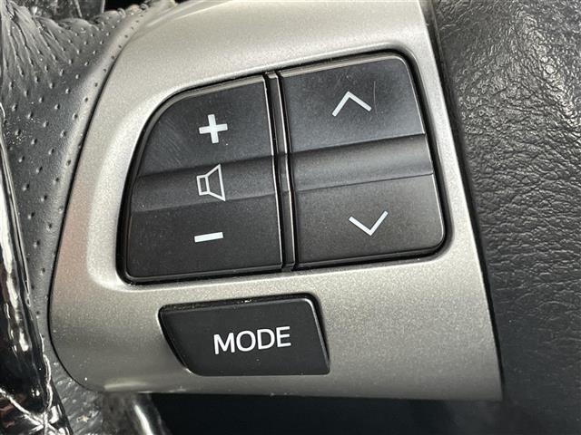 ヴォクシー ＺＳ　煌　純正７インチワイドナビ　バックカメラ　フリップダウンモニター　両側電動スライドドア　パドルシフト　ＨＩＤヘッドライト　ＨＩＤフォグランプ　ＥＴＣ　Ｂｌｕｅｔｏｏｔｈ　フルセグ　ミュージックサーバー（24枚目）