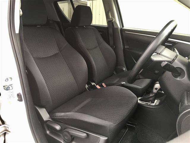 XG 純正オーディオ/FM/AM/CD/プッシュスタート/スマートキー/横滑り防止装置/ヘッドライトレベライザー/ハロゲンヘッドライト/純正フロアマット/電動格納ミラー(7枚目)