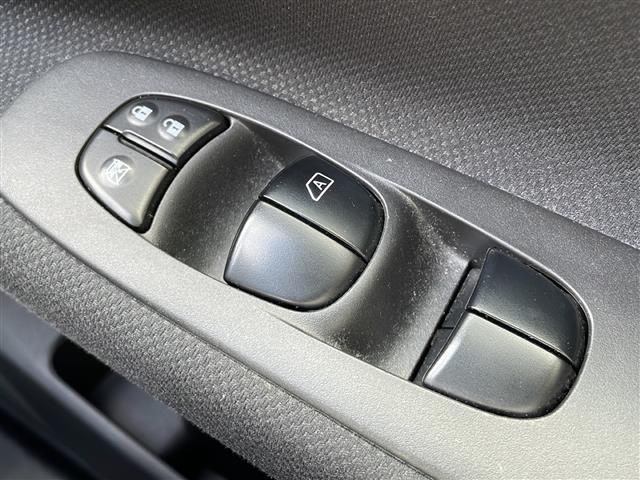 セレナ ハイウェイスター S-ハイブリッド 純正SDナビ・Bluetooth CD DVD・TV フルセグ・バックカメラ 純正フリップダウン後席モニター アイドリングストップ クルーズコントロール 両側パワースライドドア レザーシート(32枚目)