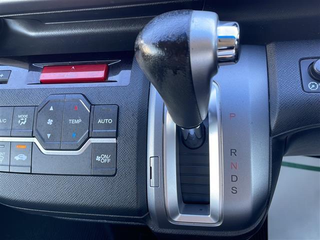 ステップワゴンスパーダ Z クールスピリット 純正ナビ TV ト゛ラレコ ETC クルコン Bカメラ VSA(ABS+TCS+横すべり抑制)+ヒルスタートアシスト機能 アイドリングストップシステム エコアシスト(ECONモード、コーチング機能)(15枚目)