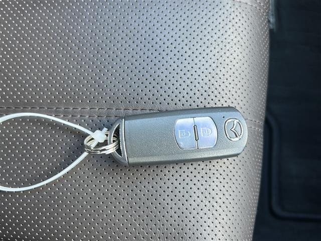 アテンザワゴン XD Lパッケージ 純正SDナビ・Bluetooth CD DVD・TV フルセグ・アラウンドビューモニター 追従式クルーズコントロール HUD パドルシフト レザーシート パワーシート シートヒータ(31枚目)