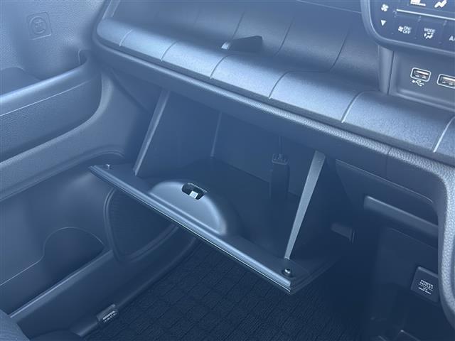 N-WGNカスタム L・ターボホンダセンシング 純正ナビ Bカメラ ドラレコ クルコン ETC Honda SENSING 運転席シートヒーター 9灯式フルLEDヘッドライト LEDシーケンシャルターンシグナルランプ(フロント) 電子Pブレーキ(32枚目)