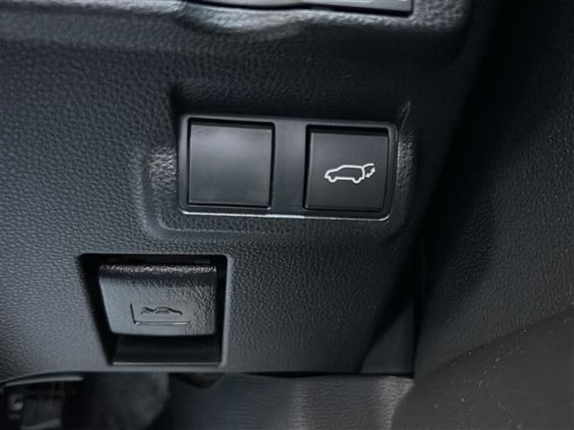 カローラクロス ハイブリッド Z 純正ナビ フルセグTV Bluetooth 前後ドライブレコーダー アラウンドビューモニター ガラスルーフ パワーバックドア パワーシート ETC クルーズコントロール シートヒーター ハーフレザー(26枚目)
