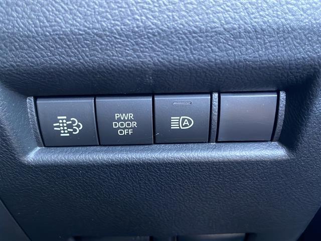 グランエース プレミアム 純正ナビ フルセグTV アラウンドビューモニター Bluetooth デジタルインナーミラー 前後ドライブレコーダー パワーバックドア レザーシート 三列シート シートヒーター 後席エアコン ETC(16枚目)