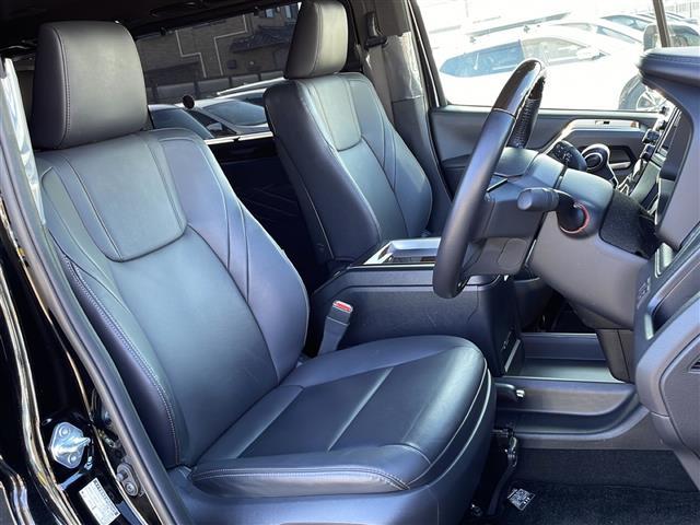 グランエース プレミアム 純正ナビ フルセグTV アラウンドビューモニター Bluetooth デジタルインナーミラー 前後ドライブレコーダー パワーバックドア レザーシート 三列シート シートヒーター 後席エアコン ETC(18枚目)