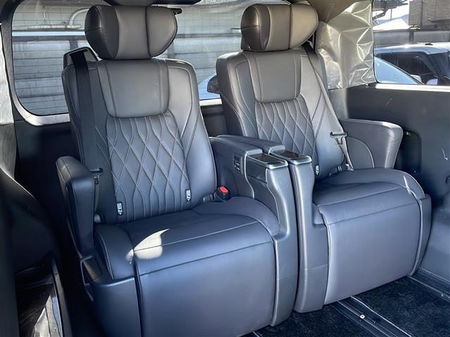 グランエース プレミアム 純正ナビ フルセグTV アラウンドビューモニター Bluetooth デジタルインナーミラー 前後ドライブレコーダー パワーバックドア レザーシート 三列シート シートヒーター 後席エアコン ETC(20枚目)