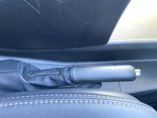 グランエース プレミアム 純正ナビ フルセグTV アラウンドビューモニター Bluetooth デジタルインナーミラー 前後ドライブレコーダー パワーバックドア レザーシート 三列シート シートヒーター 後席エアコン ETC(32枚目)