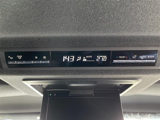 グランエース プレミアム 純正ナビ フルセグTV アラウンドビューモニター Bluetooth デジタルインナーミラー 前後ドライブレコーダー パワーバックドア レザーシート 三列シート シートヒーター 後席エアコン ETC(35枚目)