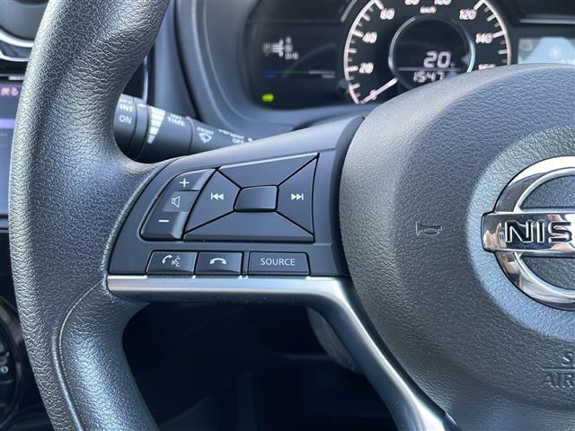 ノート e-パワー X 純正ナビ Bluetooth フルセグ CD DVD ETC エマージェンシーブレーキ 横滑り防止 レーンキープアラート ウィンカーミラー ドアバイザー プッシュスタート スマートキー×2(8枚目)